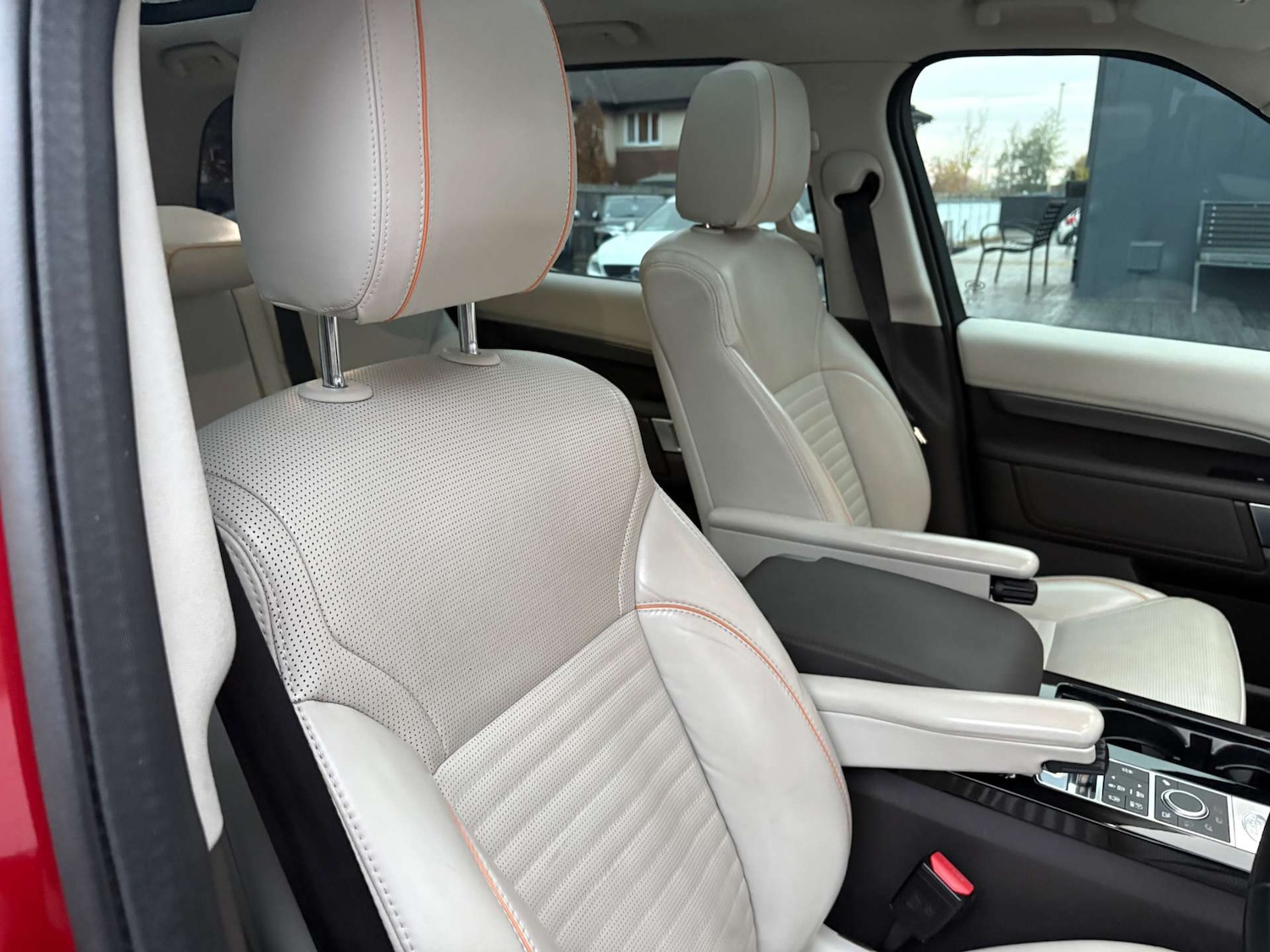 Used Land Rover Discovery 2017 for sale - 76495857: Photo 18