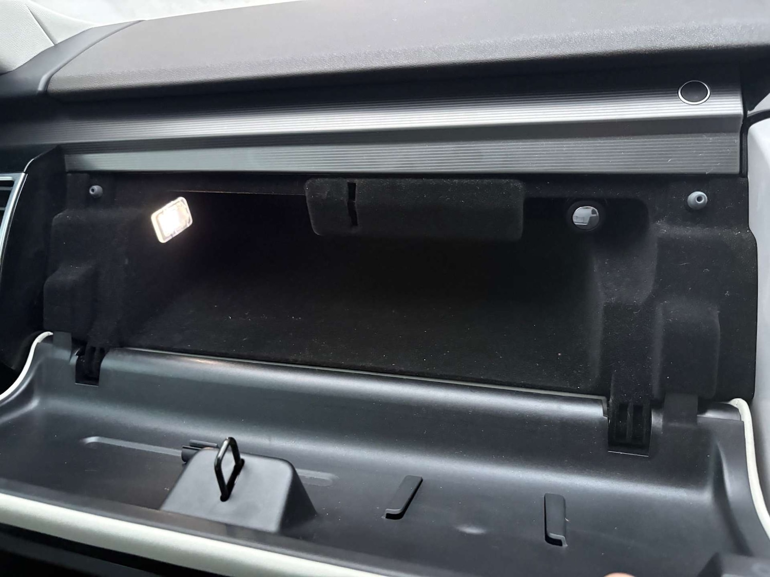 Used Land Rover Discovery 2017 for sale - 76495857: Photo 24