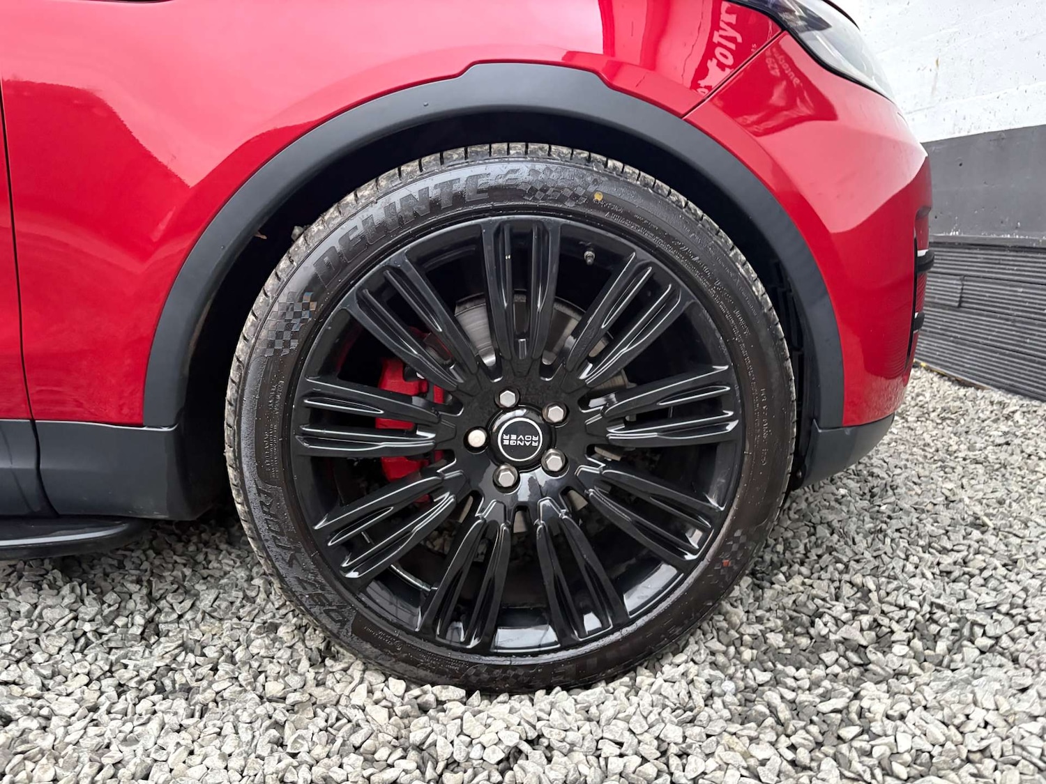 Used Land Rover Discovery 2017 for sale - 76495857: Photo 9