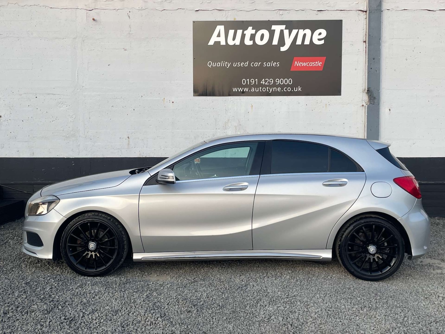 Used Mercedes-Benz A-Class 2015 for sale - 77967852: Photo 5