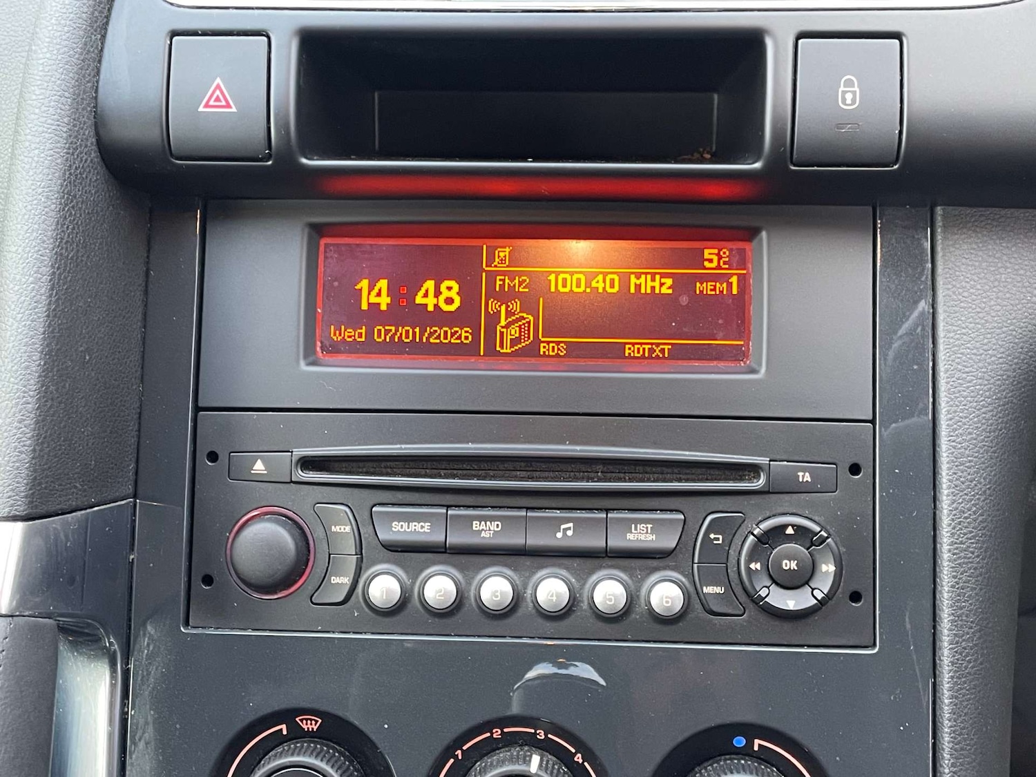 Used Peugeot 3008 2016 for sale - 77127338: Photo 19