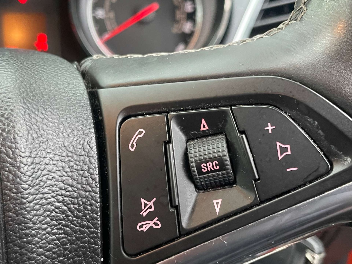 Used Vauxhall Mokka 2015 for sale - 77299427: Photo 15