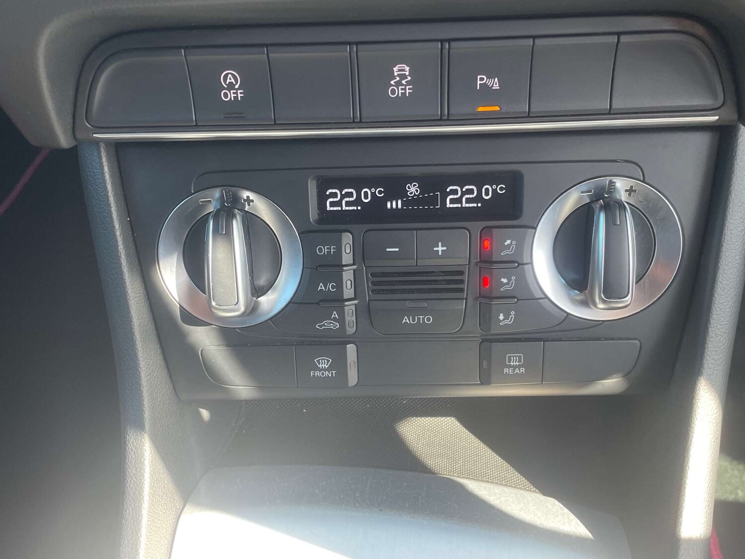 Used Audi Q3 2014 for sale - 78162645: Photo 17