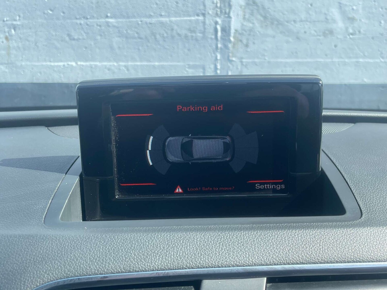 Used Audi Q3 2014 for sale - 78162645: Photo 26