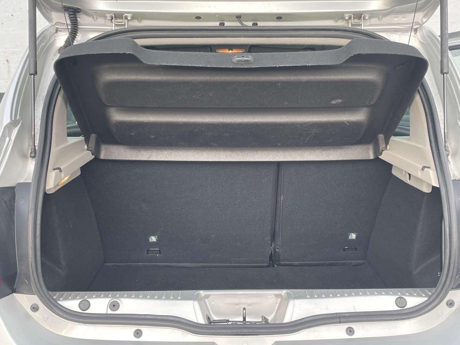 Used Dacia Sandero Stepway 2013 for sale - 77905931: Photo 10