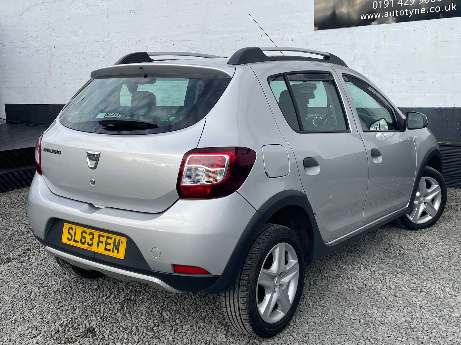 Used Dacia Sandero Stepway 2013 for sale - 77905931: Photo 6