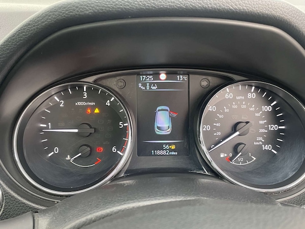 Used Nissan Qashqai 2015 for sale - 76105319: Photo 22