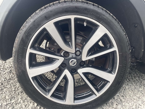 Used Nissan Qashqai 2015 for sale - 76105319: Photo 29