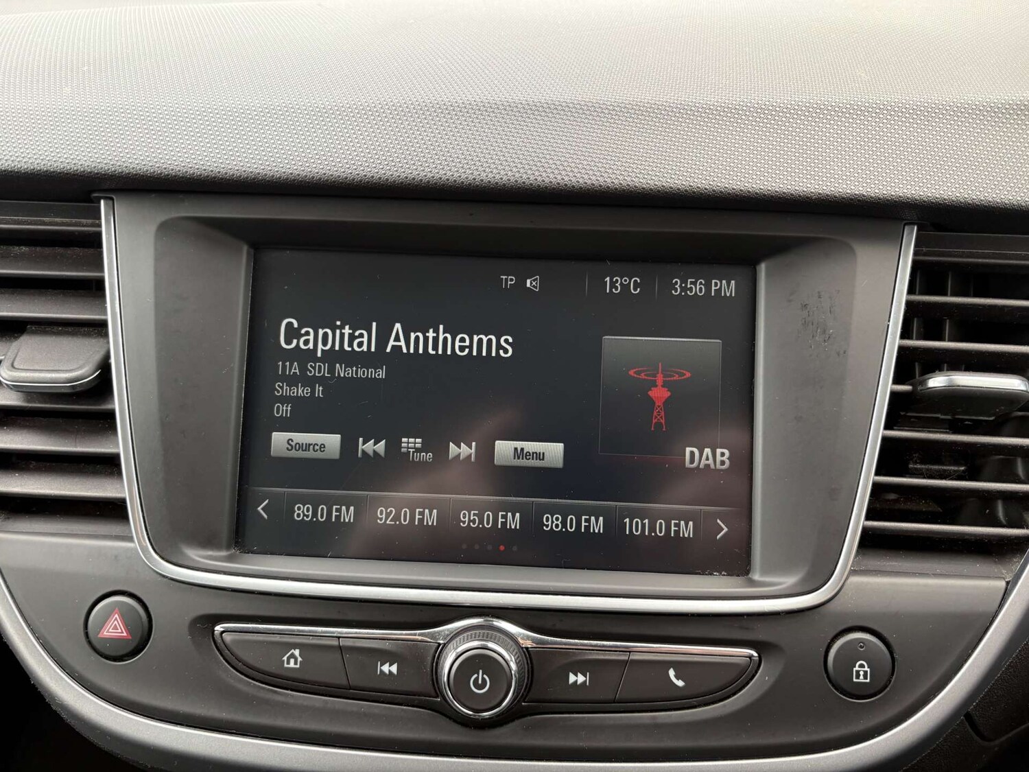 Used Vauxhall Crossland X 2018 for sale - 76601819: Photo 18