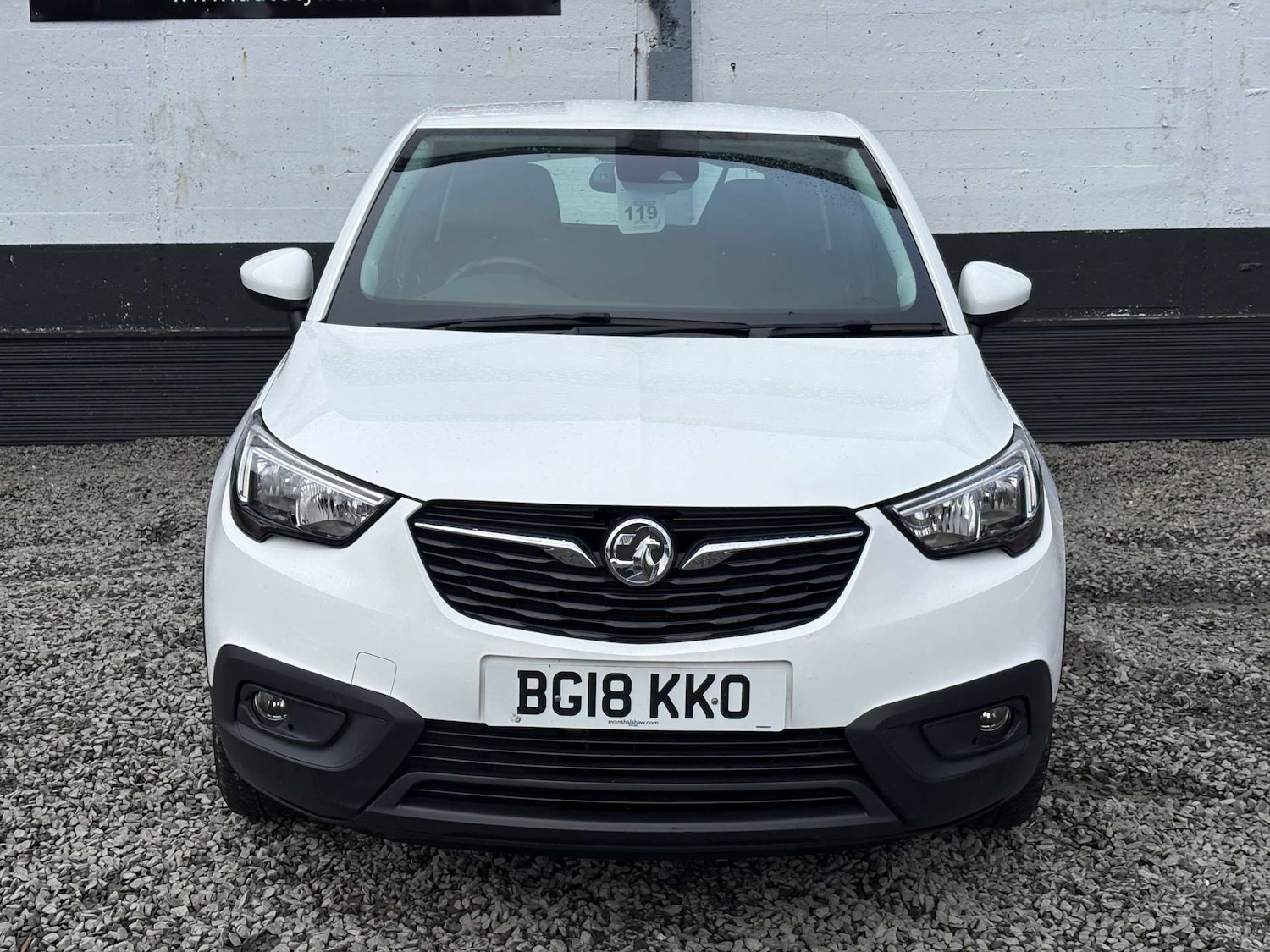Used Vauxhall Crossland X 2018 for sale - 76601819: Photo 2