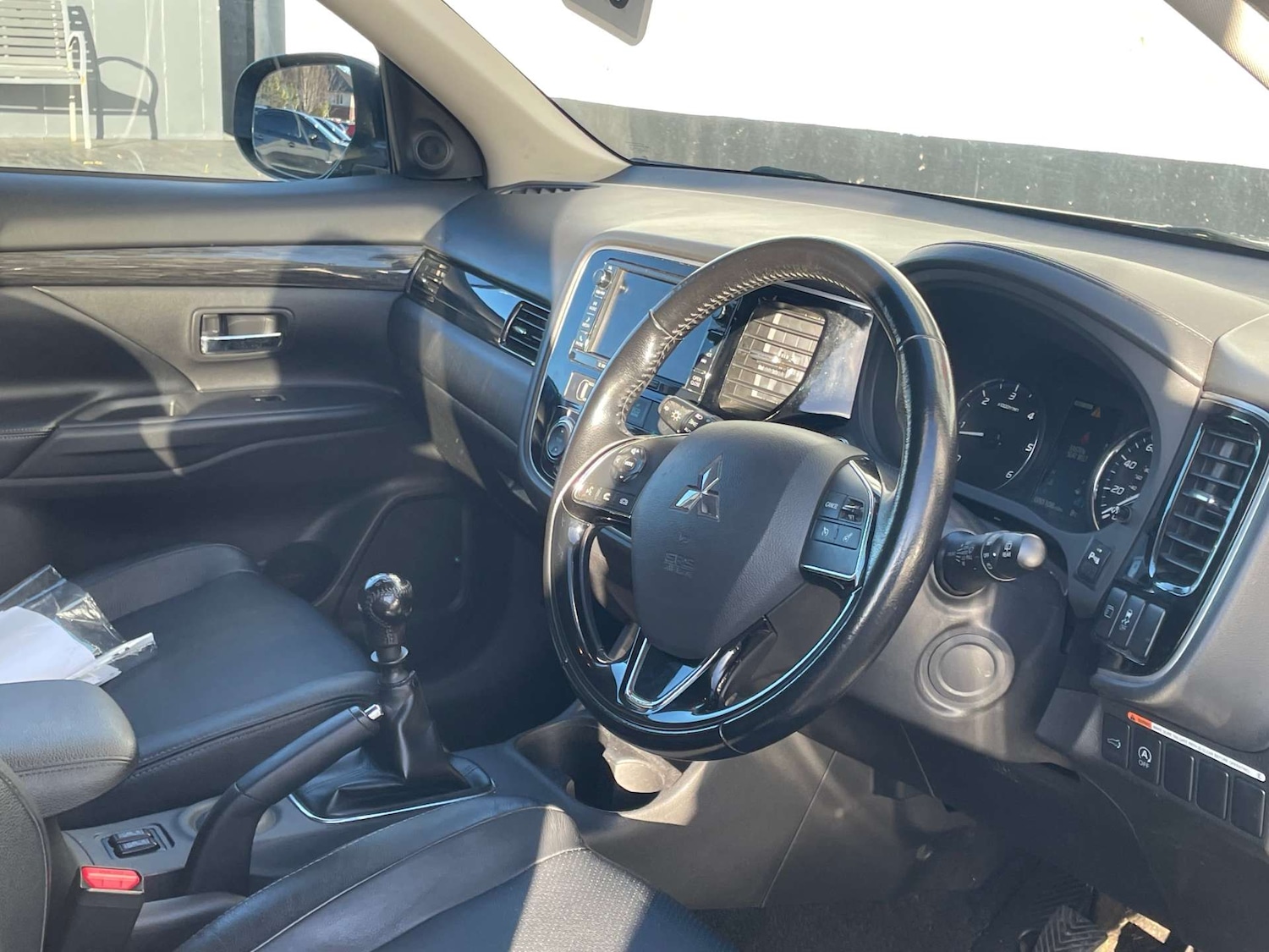 Used Mitsubishi Outlander 2015 for sale - 76757907: Photo 12