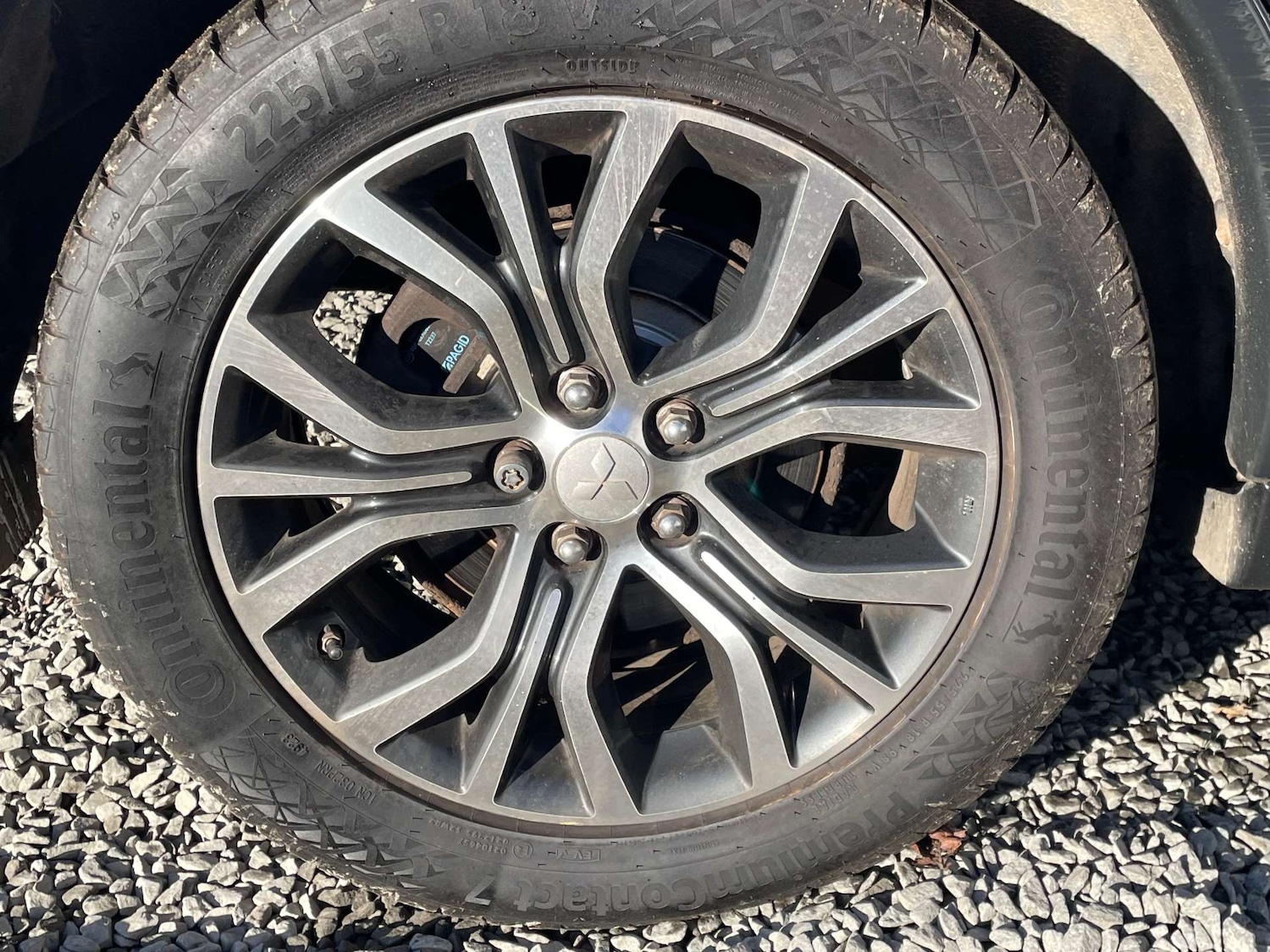 Used Mitsubishi Outlander 2015 for sale - 76757907: Photo 28