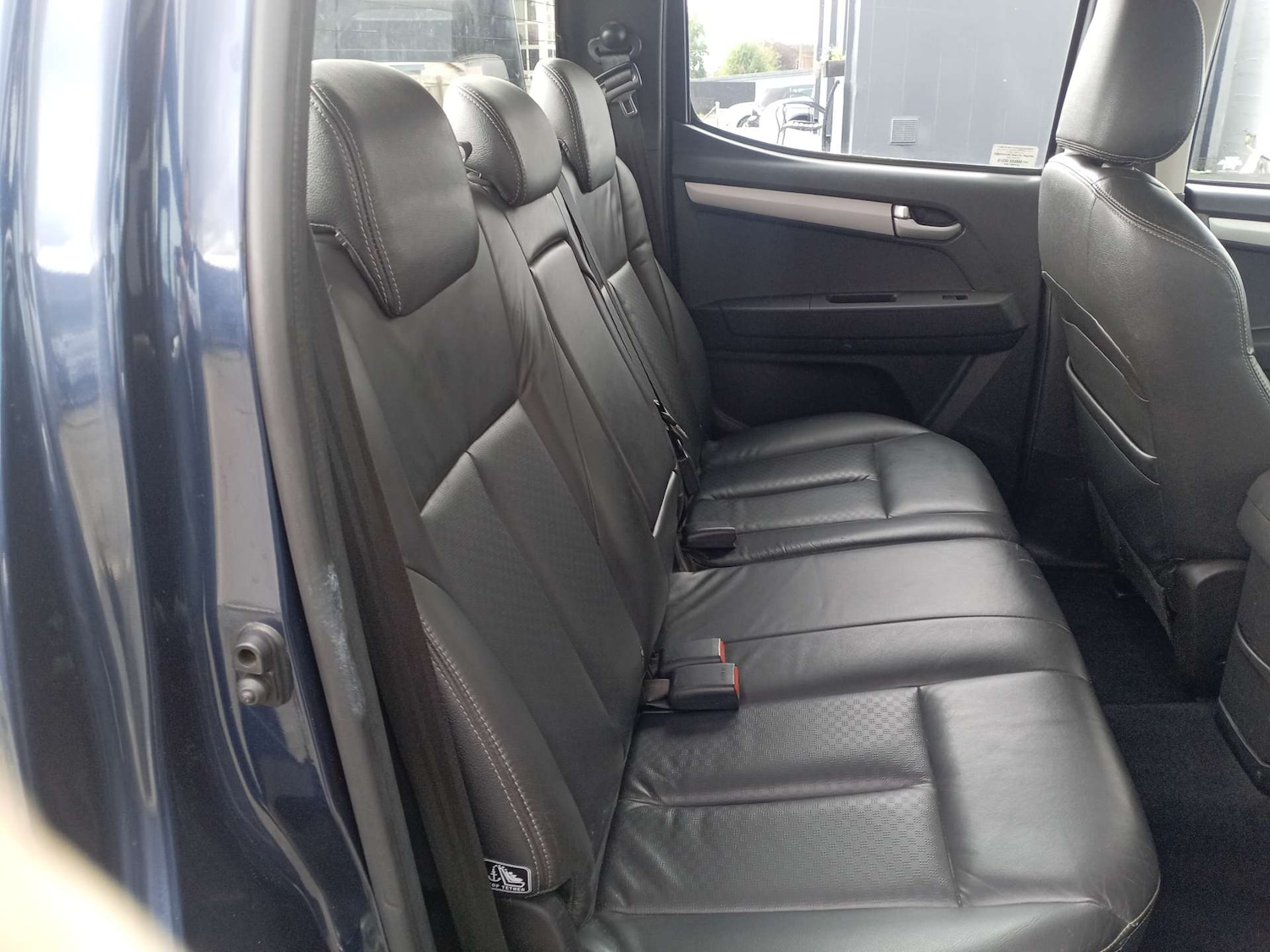 Used Isuzu D-Max 2015 for sale - 76602185: Photo 26