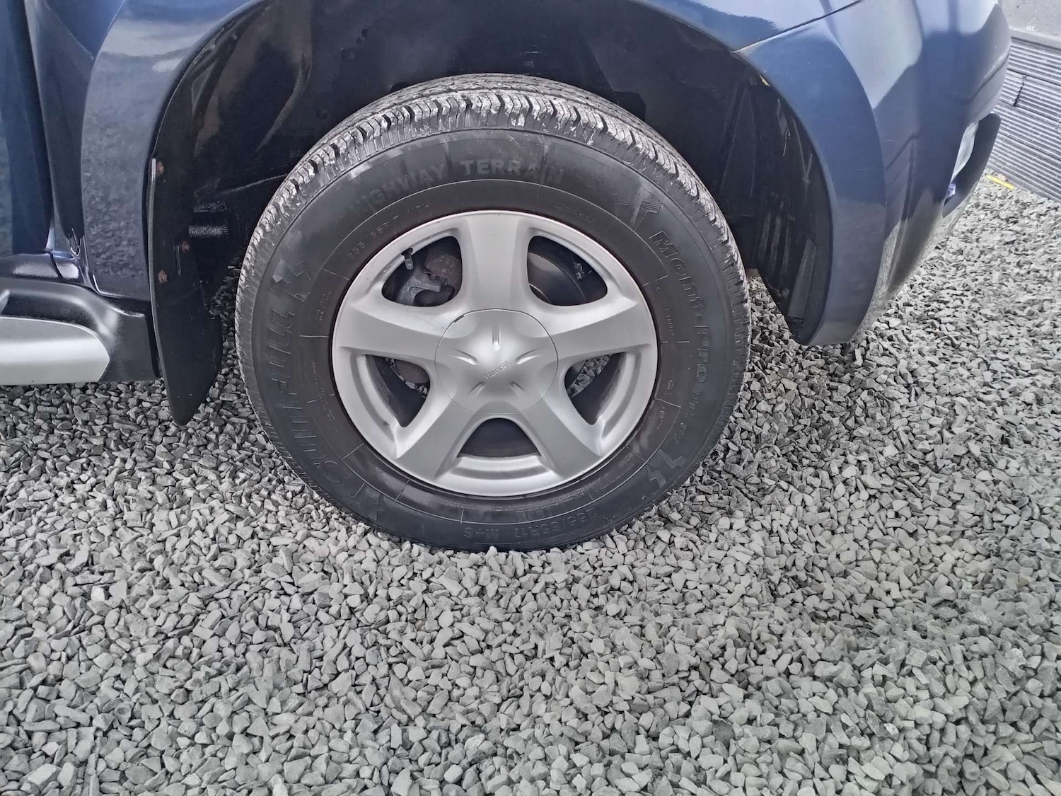 Used Isuzu D-Max 2015 for sale - 76602185: Photo 9