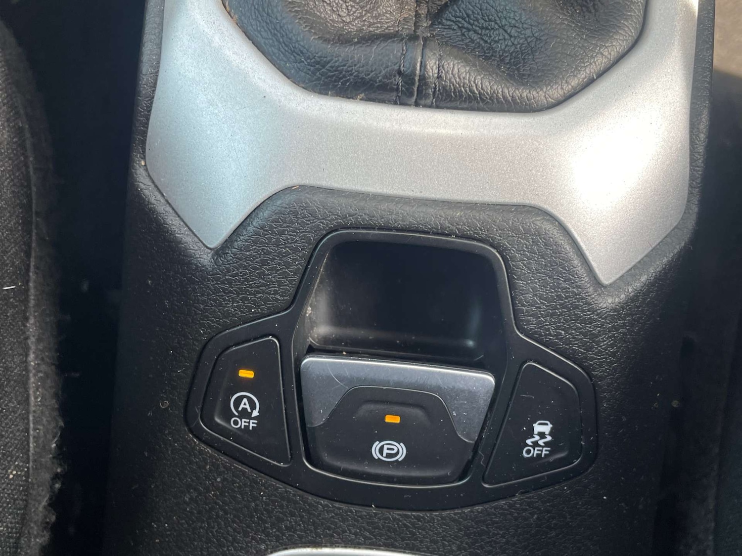 Used Jeep Renegade 2016 for sale - 77963189: Photo 17