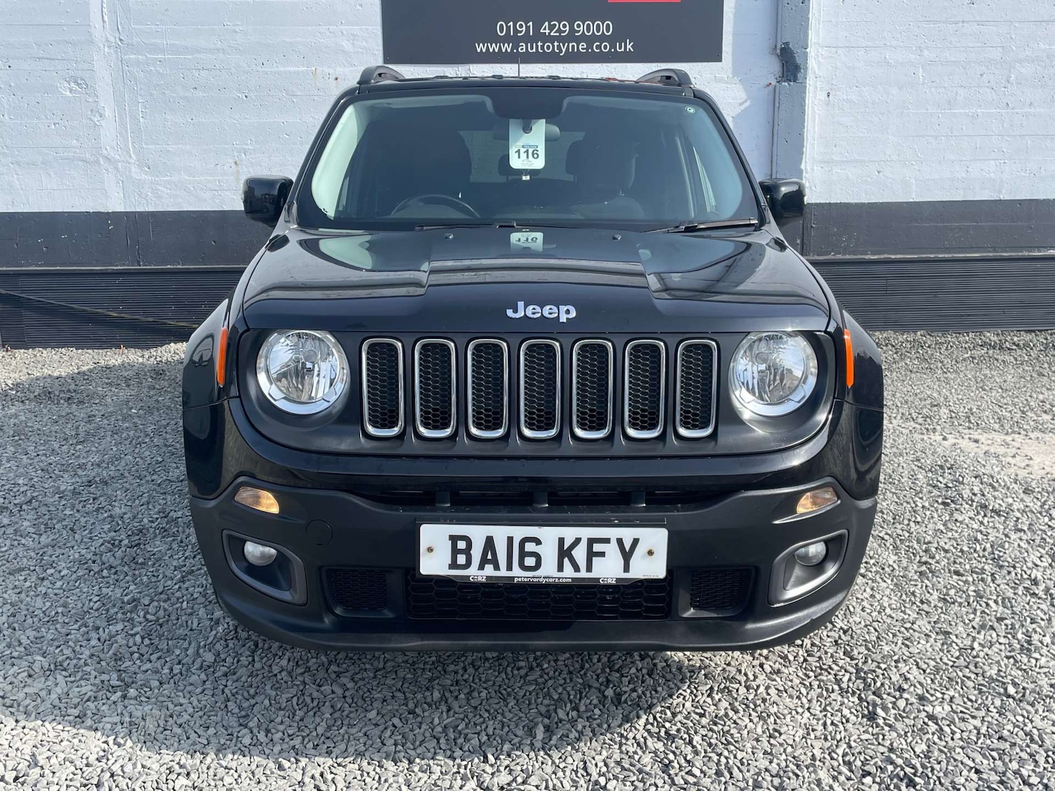 Used Jeep Renegade 2016 for sale - 77963189: Photo 2