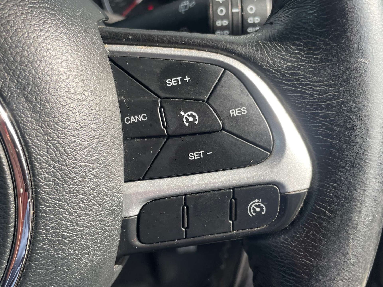 Used Jeep Renegade 2016 for sale - 77963189: Photo 24