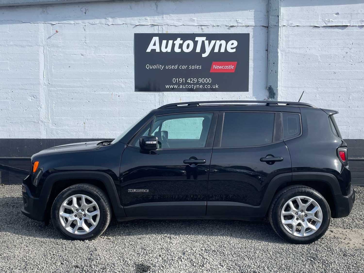 Used Jeep Renegade 2016 for sale - 77963189: Photo 5