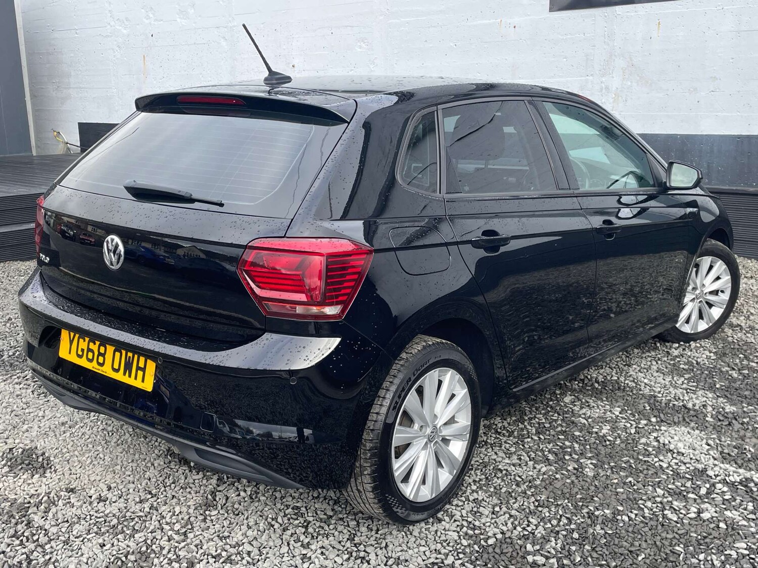 Used Volkswagen Polo 2018 for sale - 77652967: Photo 6