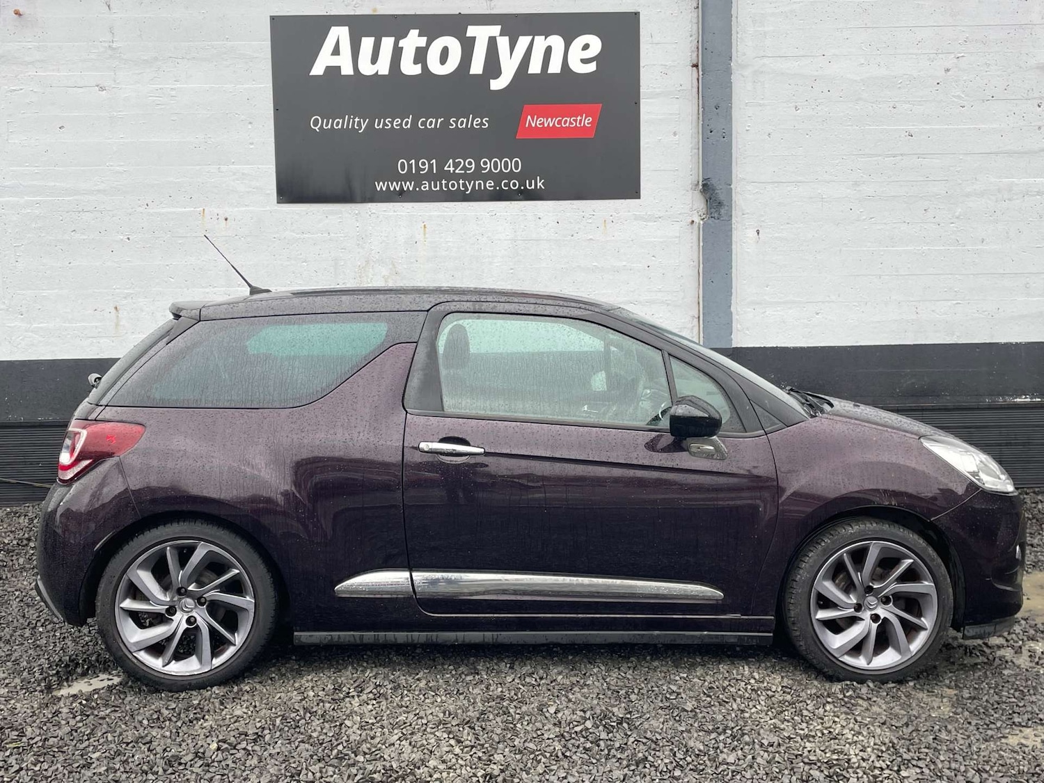 Used Citroen DS3 2015 for sale - 77380698: Photo 4