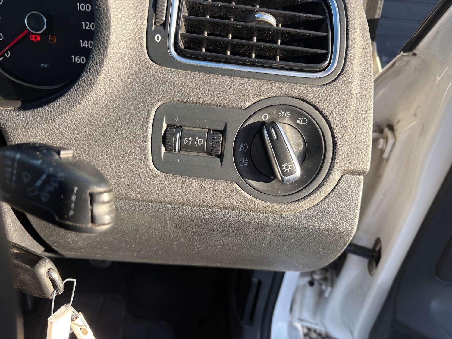 Used Volkswagen Polo 2013 for sale - 76650413: Photo 13