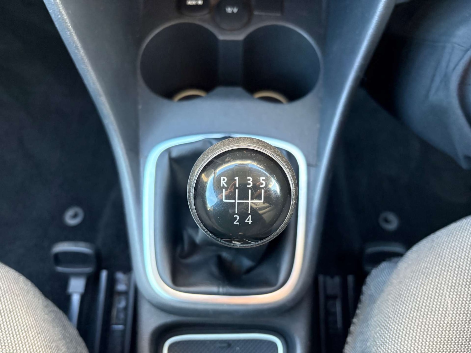 Used Volkswagen Polo 2013 for sale - 76650413: Photo 15