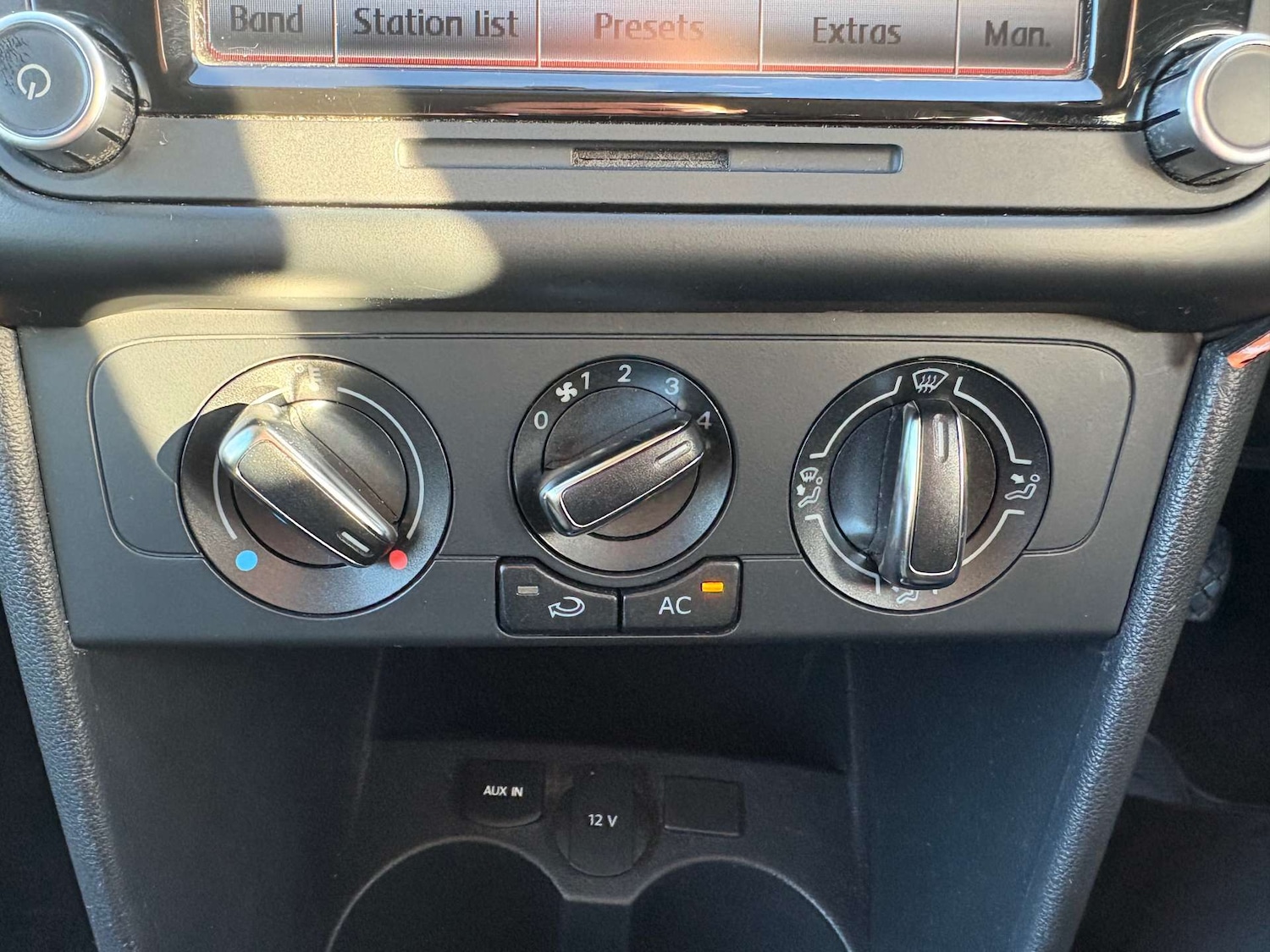 Used Volkswagen Polo 2013 for sale - 76650413: Photo 16