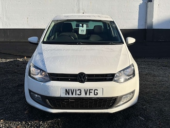 Used Volkswagen Polo 2013 for sale - 76650413: Photo