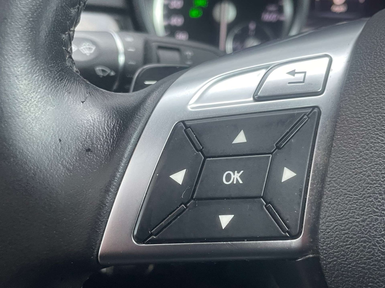 Used Mercedes-Benz M Class 2013 for sale - 76878107: Photo 20