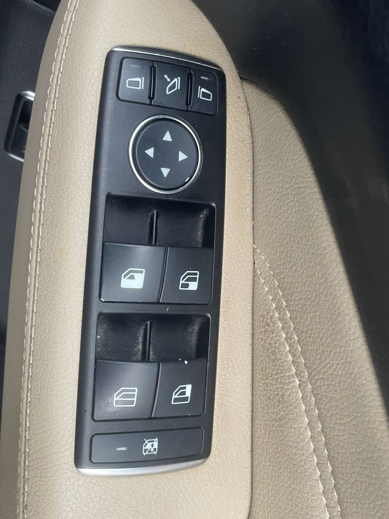 Used Mercedes-Benz M Class 2013 for sale - 76878107: Photo 24