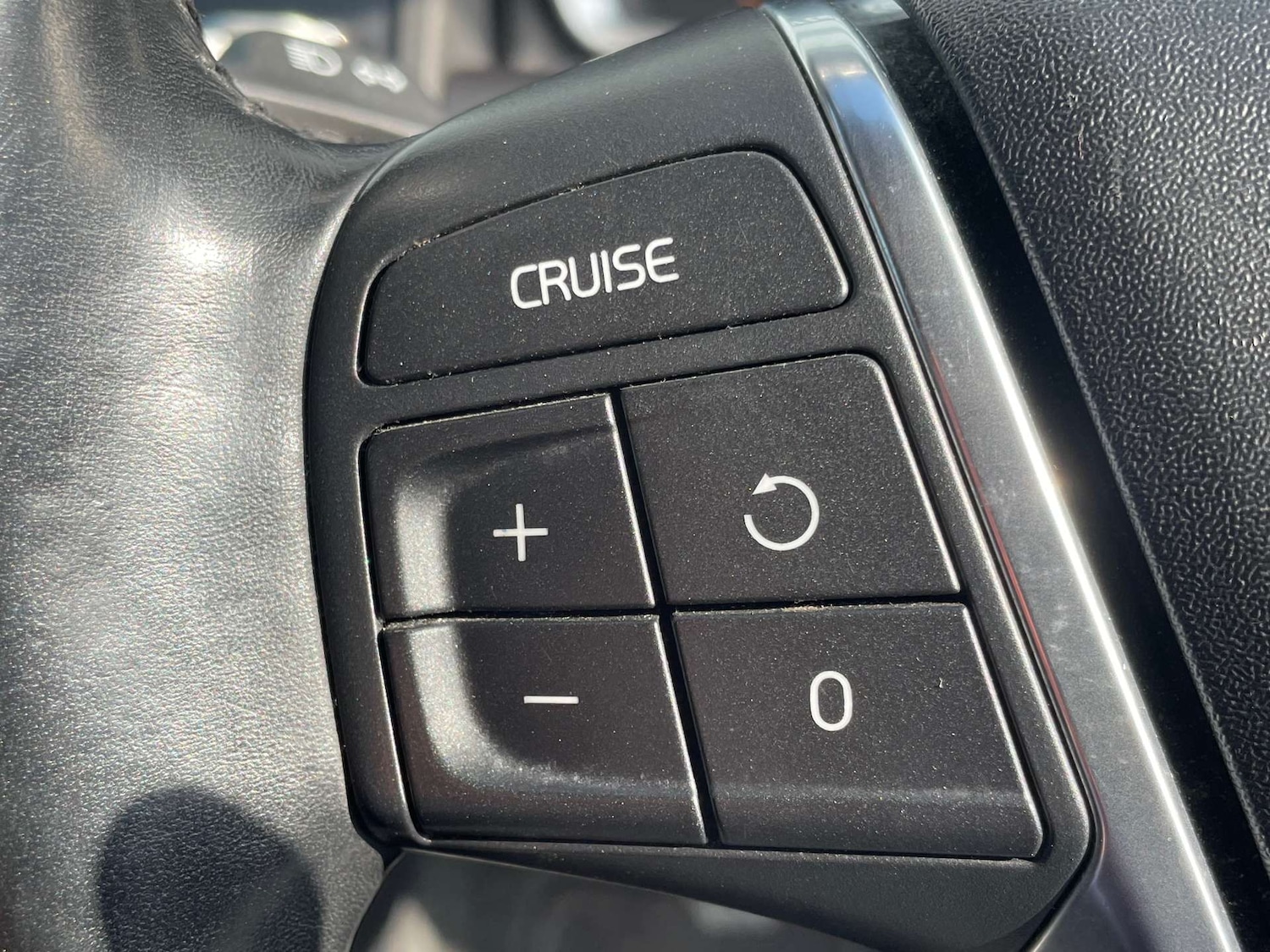 Used Volvo XC60 2014 for sale - 77802714: Photo 19