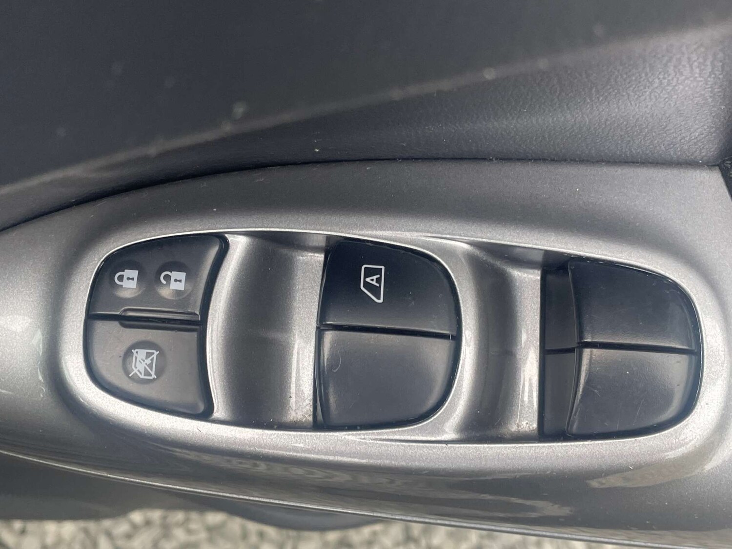 Used Nissan Juke 2014 for sale - 76102716: Photo 14