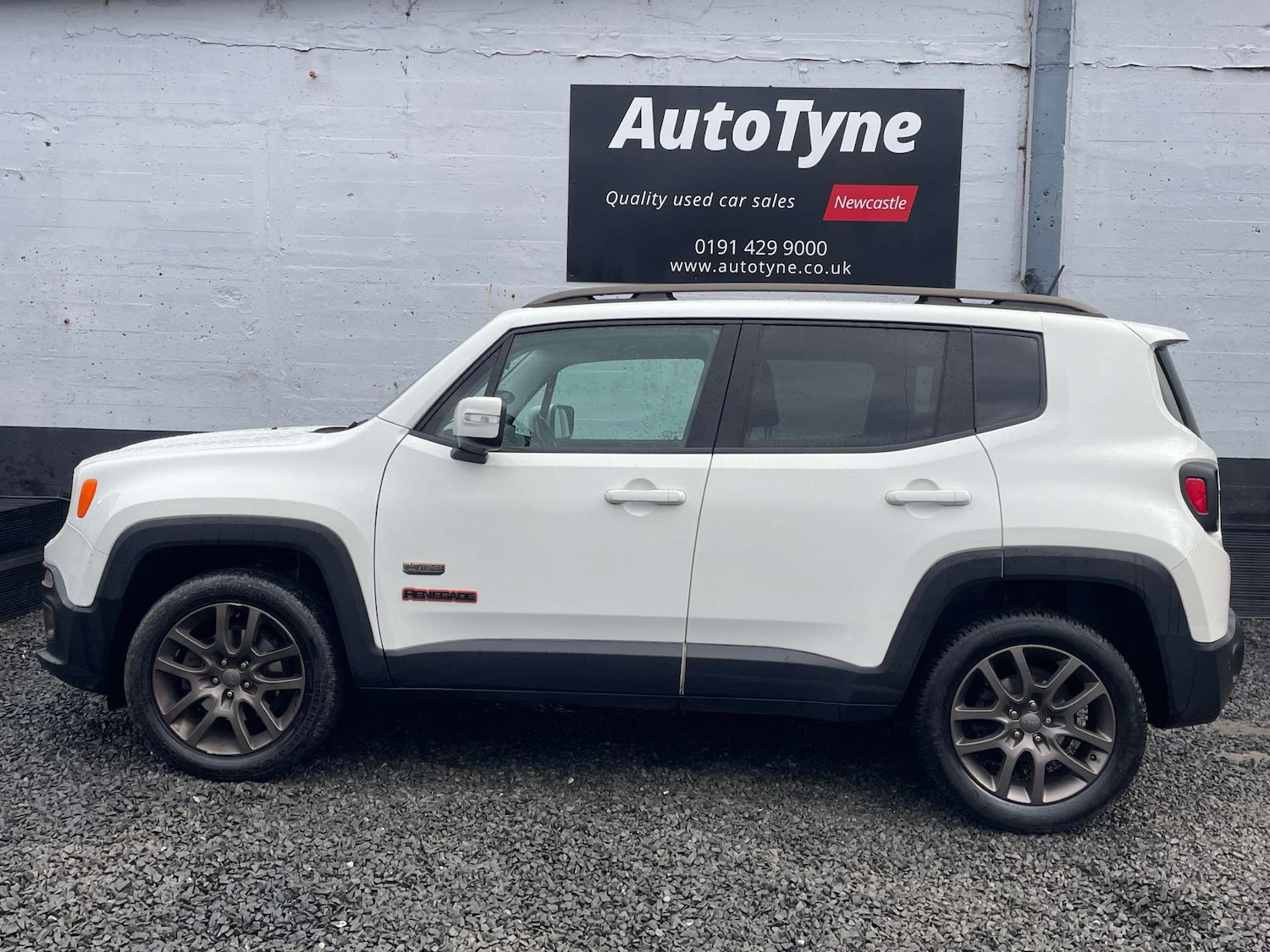 Used Jeep Renegade 2017 for sale - 77148653: Photo 5