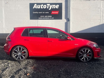 Used Volkswagen Golf 2015 for sale - 76699682: Photo