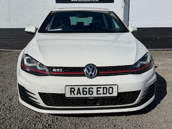 Used Volkswagen Golf 2017 for sale - 78837918: Photo