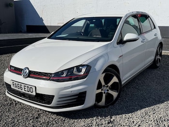Used Volkswagen Golf 2017 for sale - 78837918: Photo
