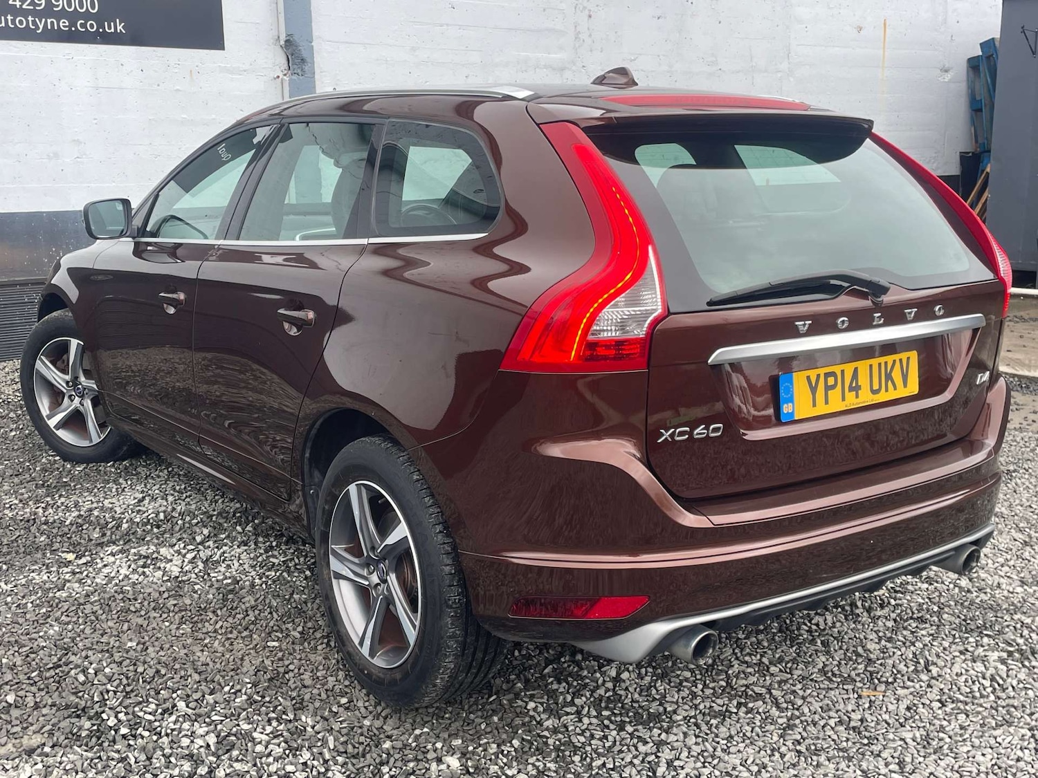 Used Volvo XC60 2014 for sale - 77975379: Photo 7