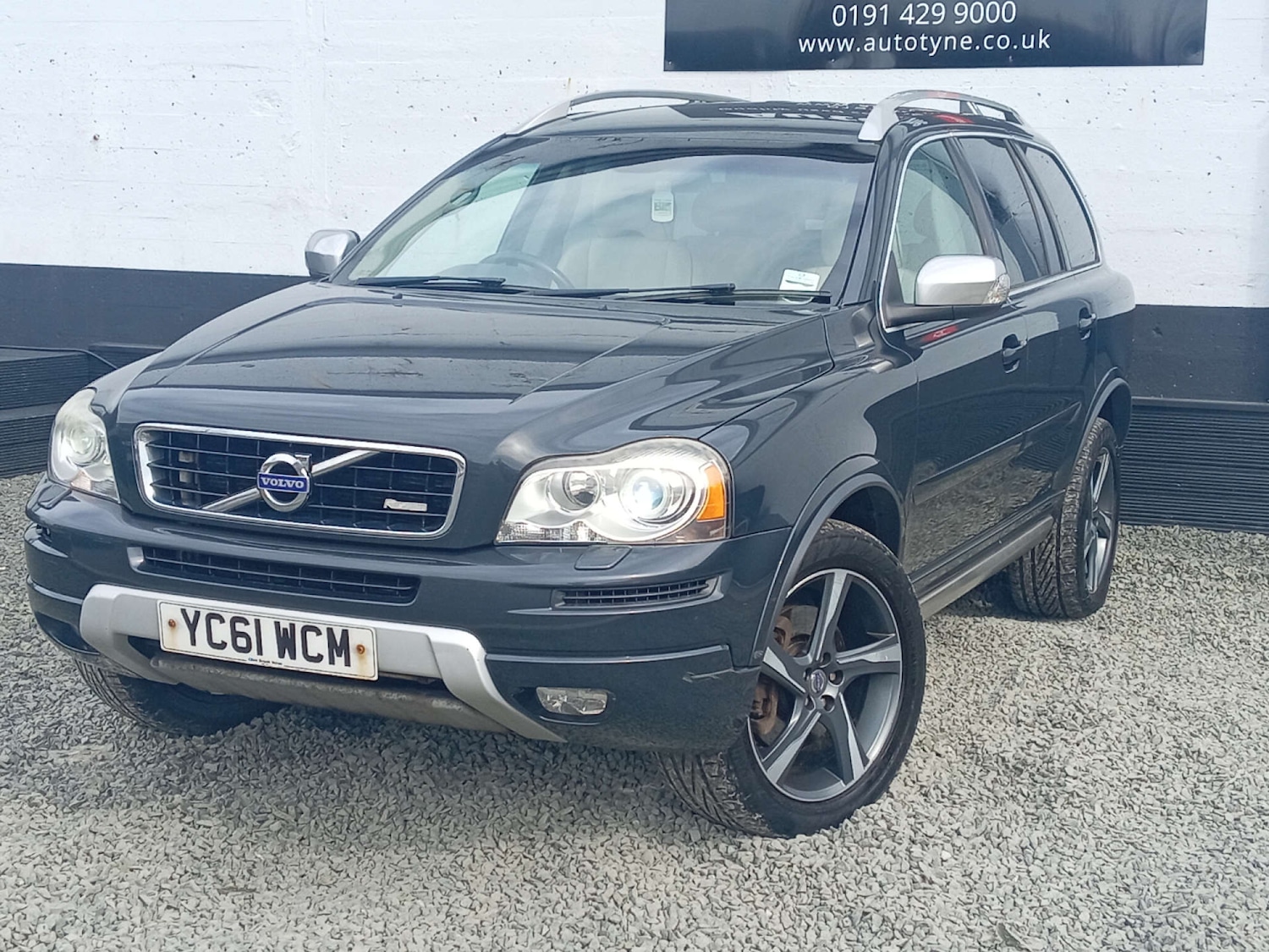 Used Volvo XC90 2011 for sale - 76601321: Photo 3