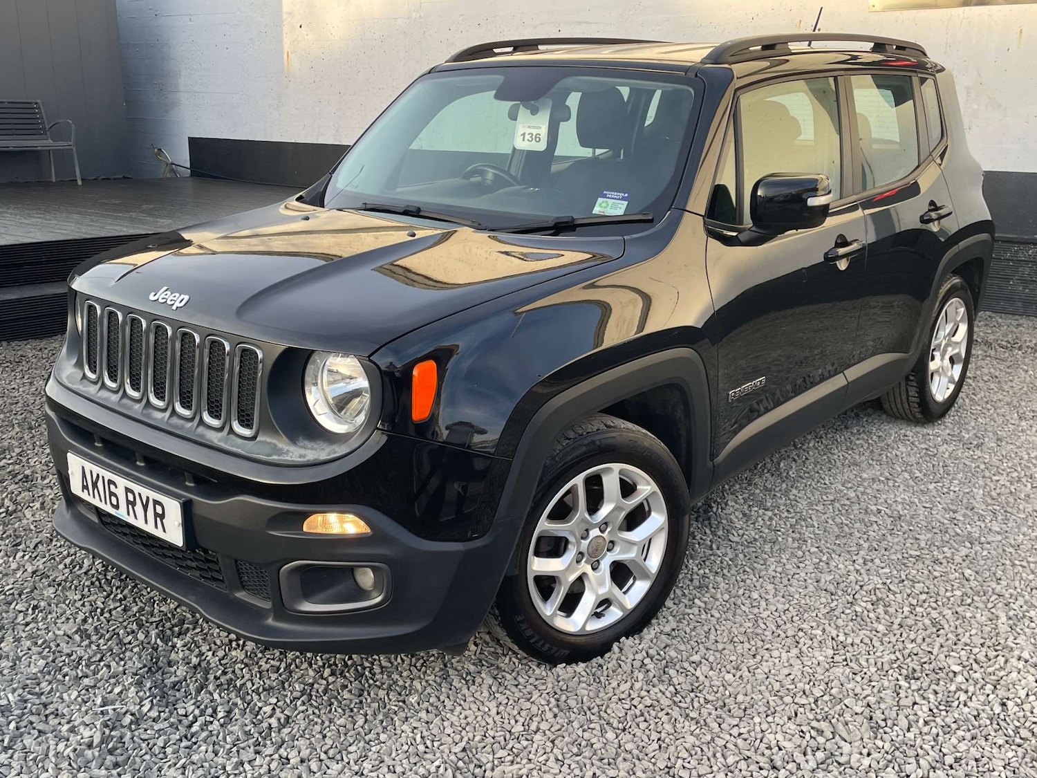 Used Jeep Renegade 2016 for sale - 77937224: Photo 3