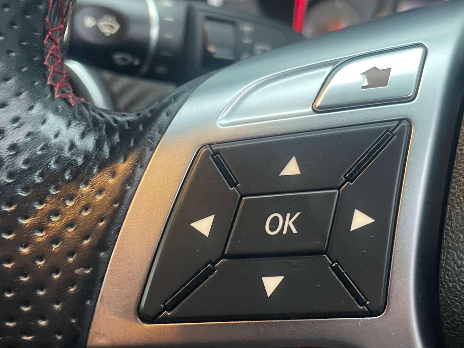 Used Mercedes-Benz A-Class 2013 for sale - 77477816: Photo 16