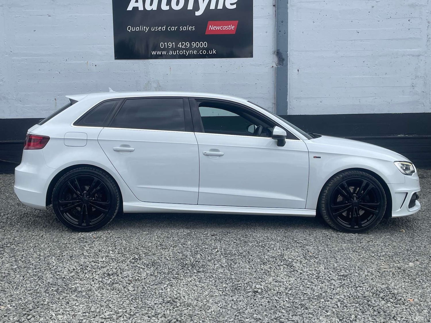 Used Audi A3 2013 for sale - 76601473: Photo 4