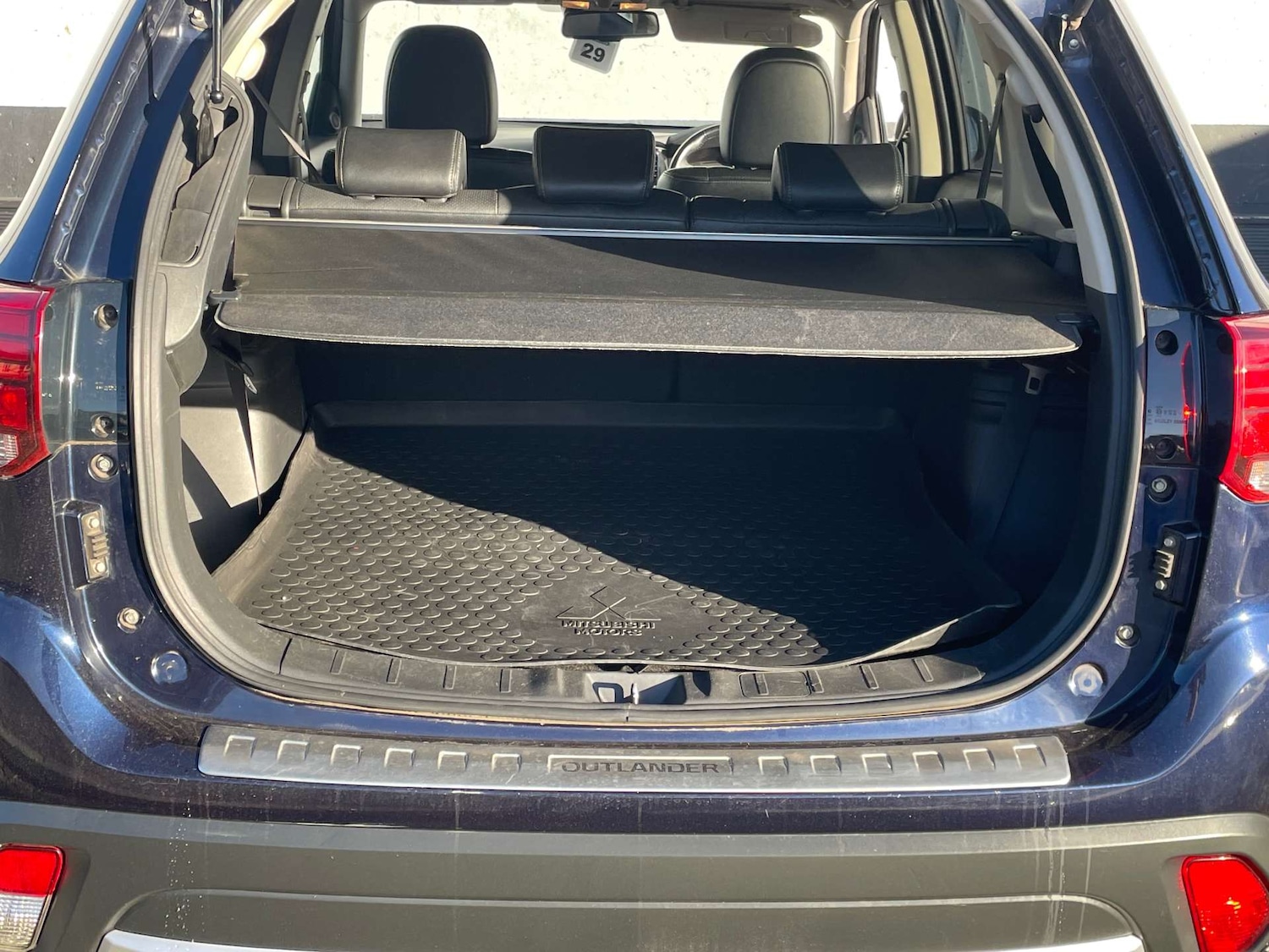 Used Mitsubishi Outlander 2015 for sale - 78083540: Photo 11