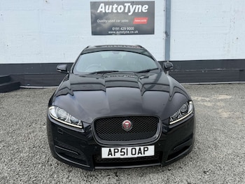 Used Jaguar XF 2015 for sale - 78967918: Photo
