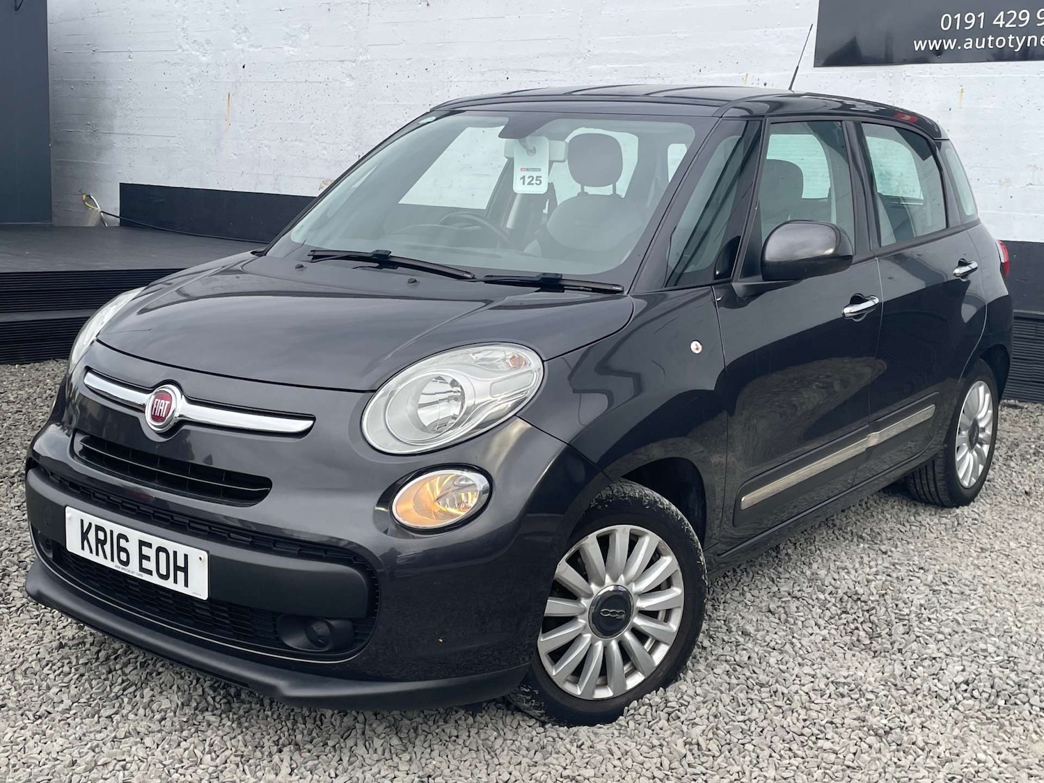 Used Fiat 500L 2016 for sale - 76352600: Photo 3