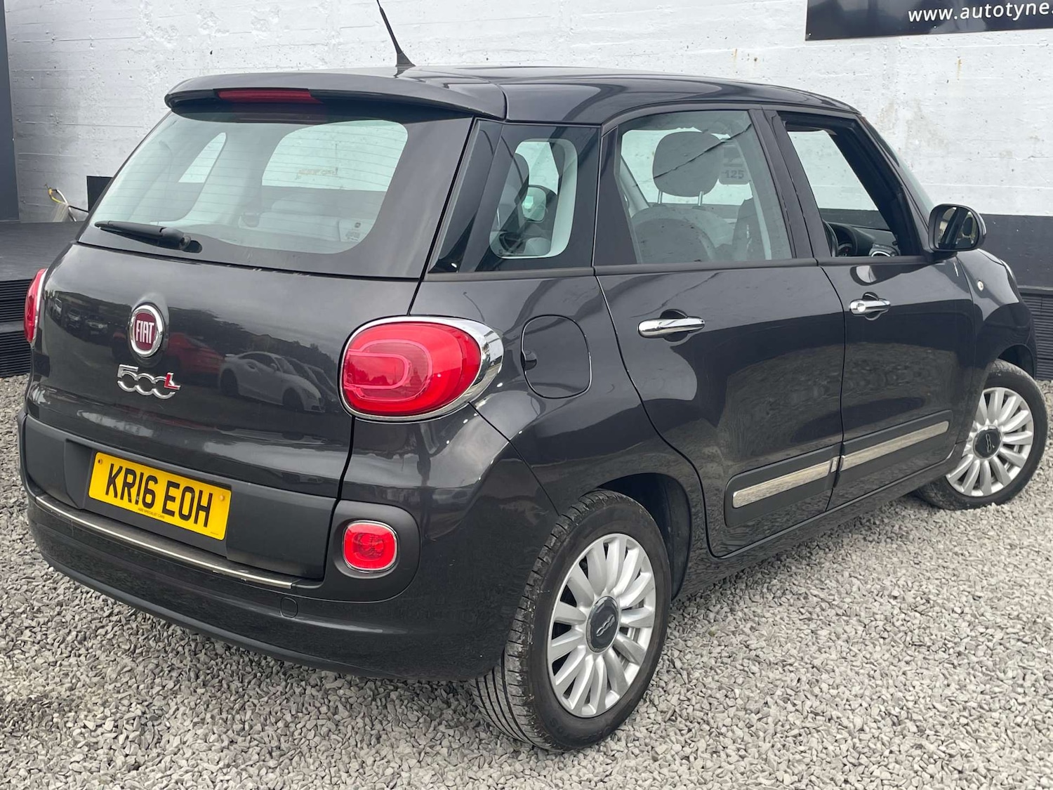 Used Fiat 500L 2016 for sale - 76352600: Photo 8