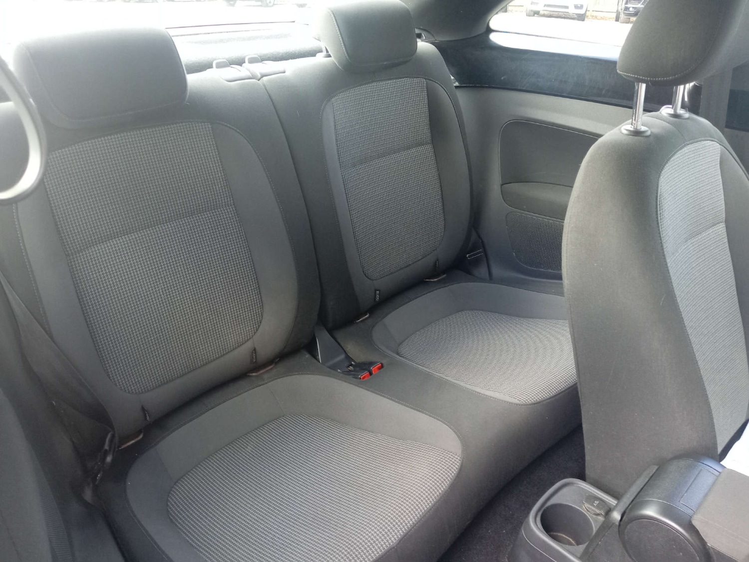 Used Volkswagen Beetle 2014 for sale - 76193409: Photo 25