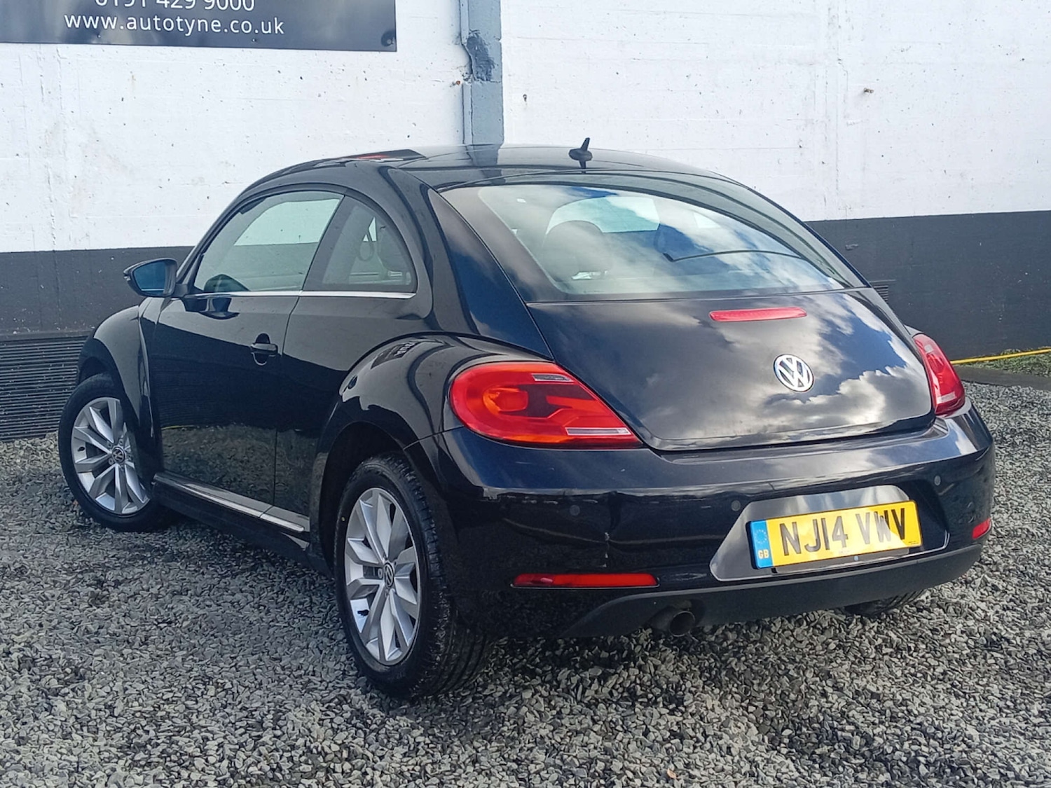 Used Volkswagen Beetle 2014 for sale - 76193409: Photo 7