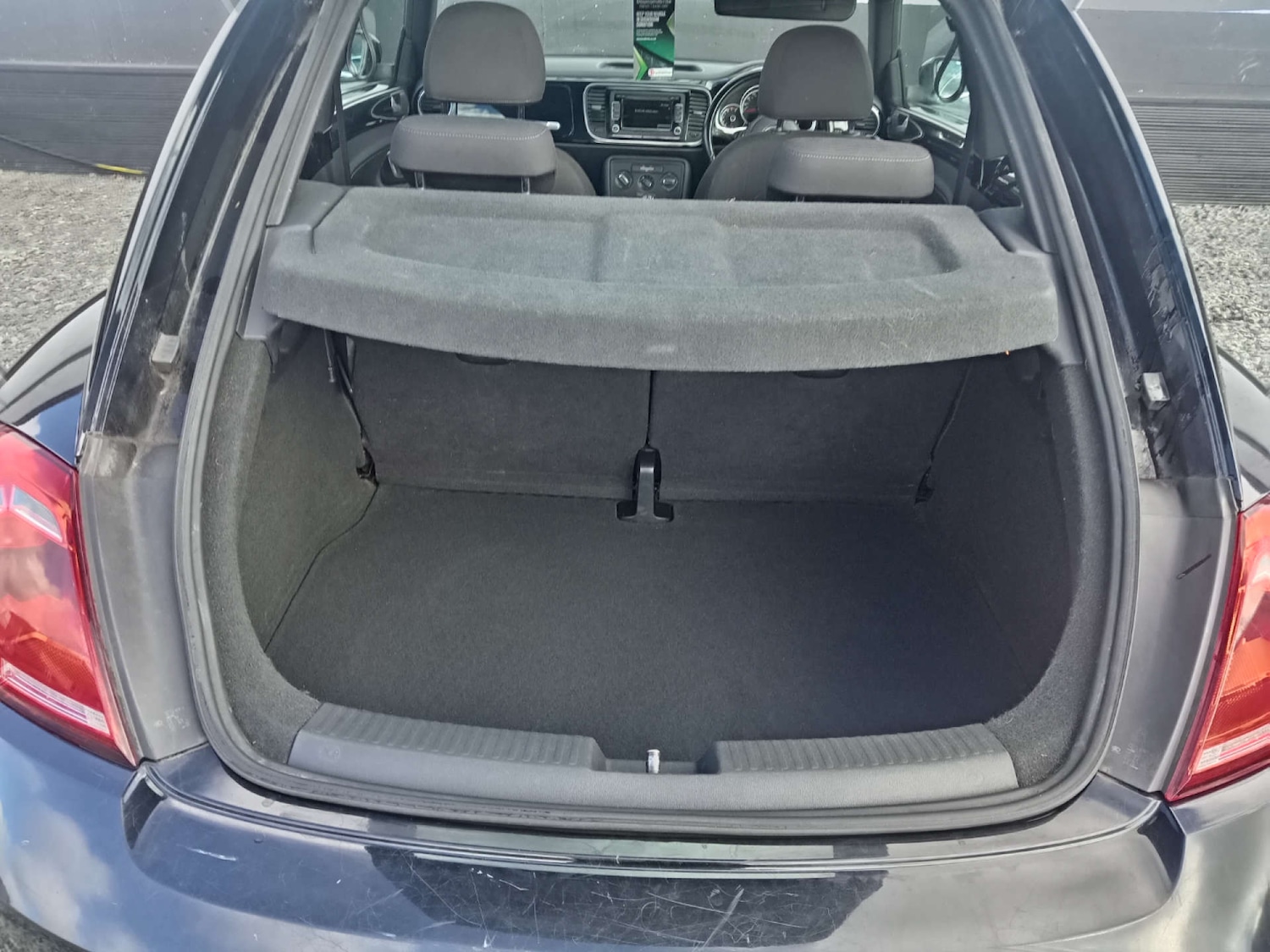 Used Volkswagen Beetle 2014 for sale - 76193409: Photo 8