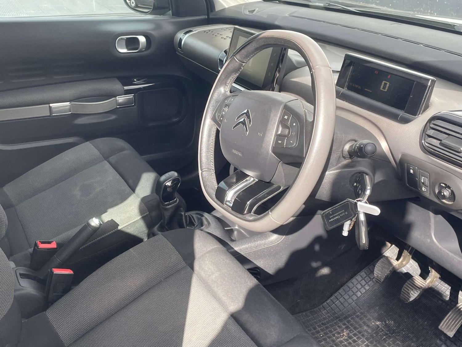 Used Citroen C4 Cactus 2017 for sale - 77818843: Photo 16