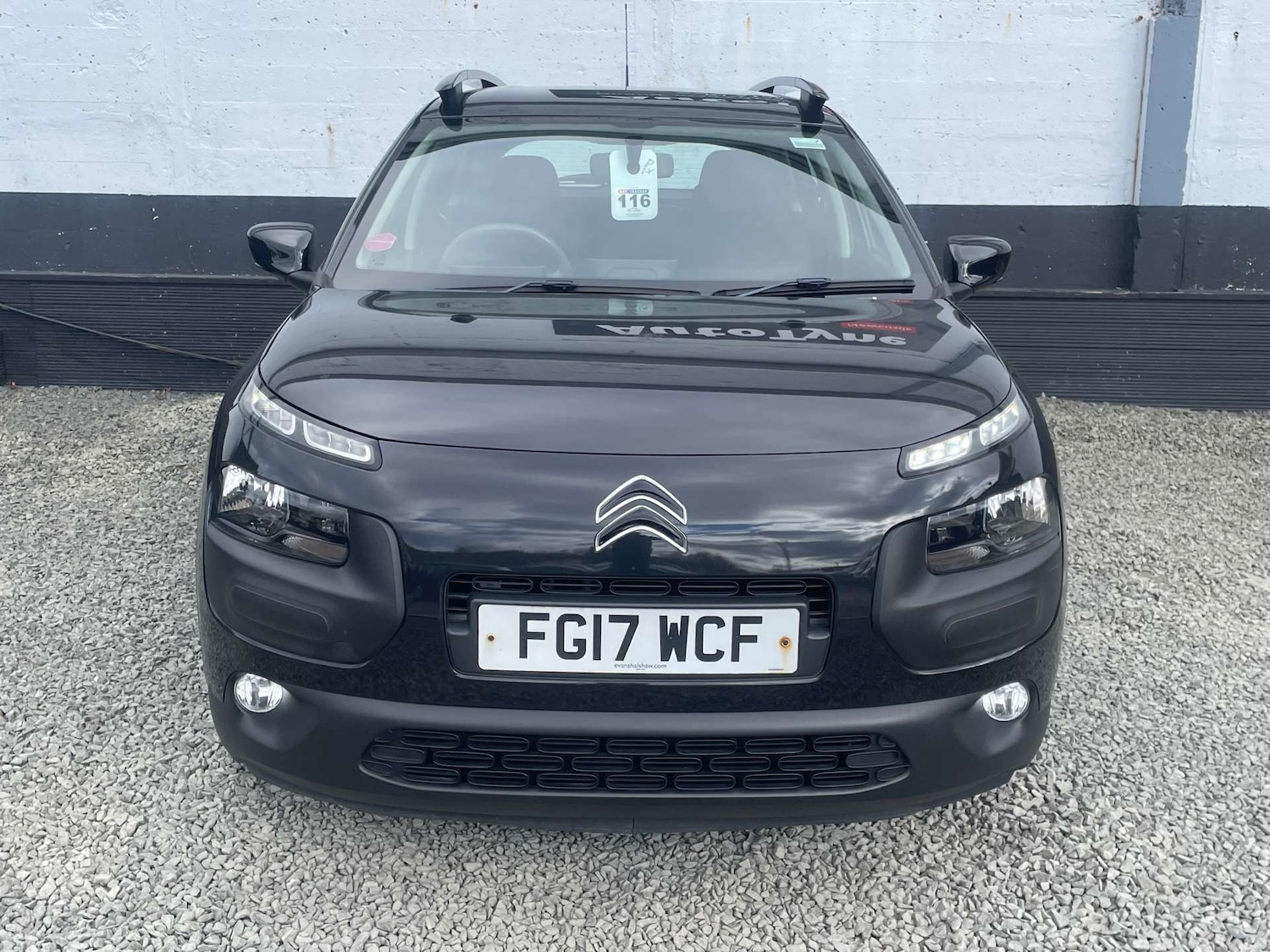Used Citroen C4 Cactus 2017 for sale - 77818843: Photo 2